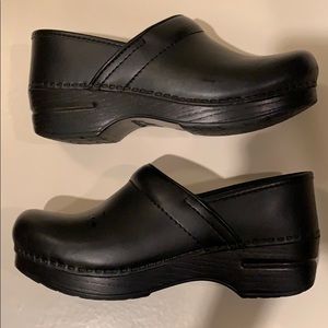 Classic black dansko clogs